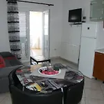 Family-friendly With Swimming Pools Arbanija, Ciovo - 16478 Apartmán