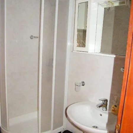 Apartment Family-friendly With Swimming Pools Arbanija, Ciovo - 16478 *